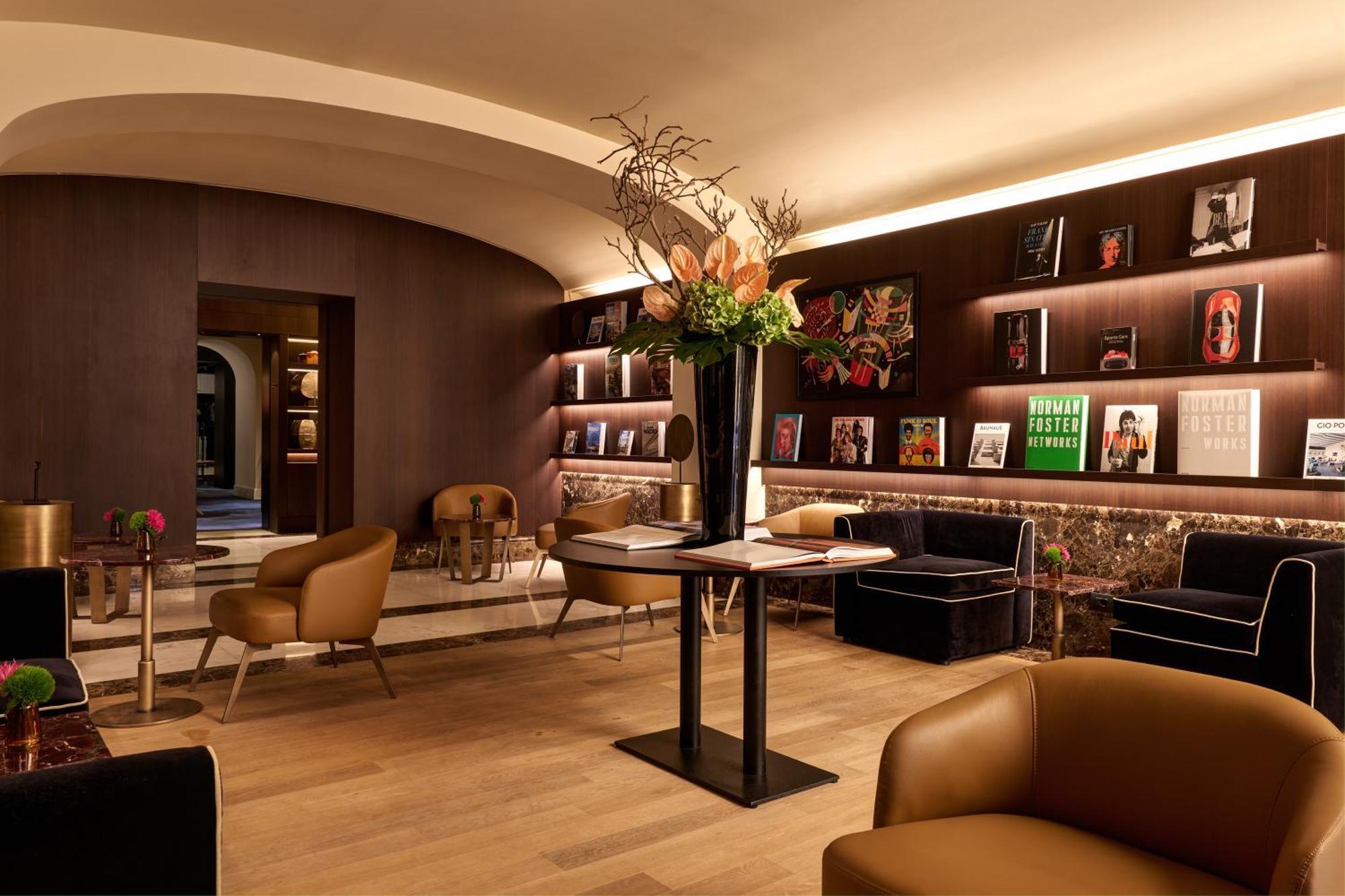 The First Arte - Preferred Hotels & Resorts Рим Экстерьер фото
