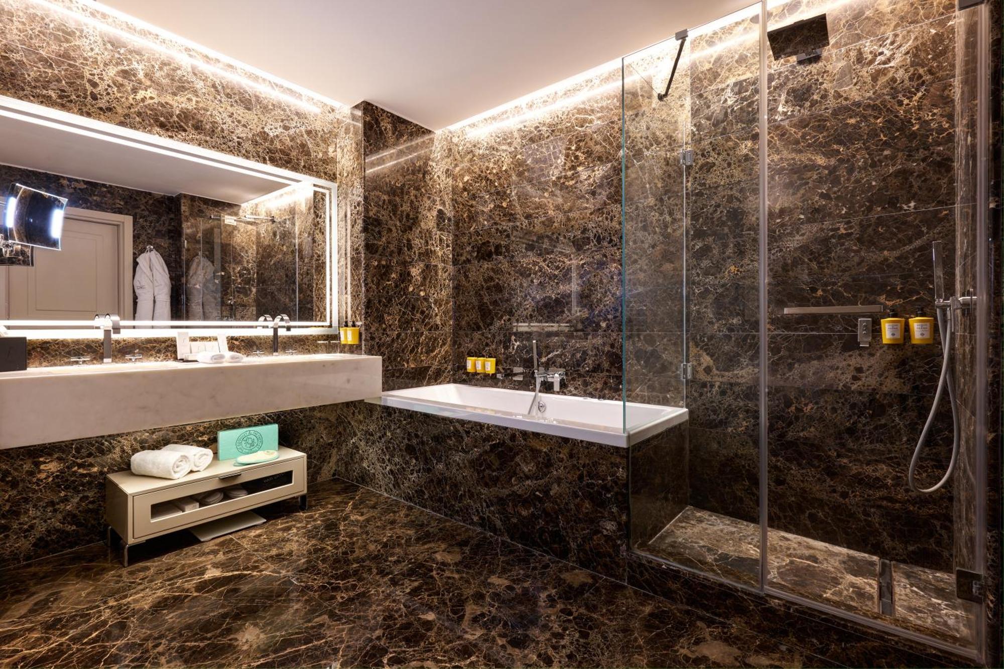 The First Arte - Preferred Hotels & Resorts Рим Экстерьер фото